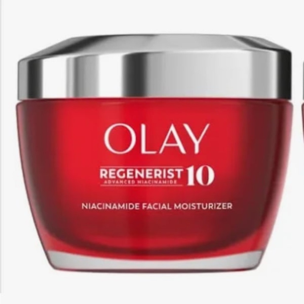 OLAY Regenerist Niacinamide Facial Moisturizer - Red and Silver